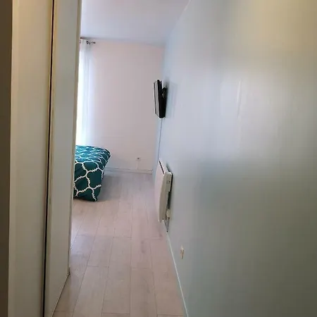 Apartment Studio Neko Montévrain